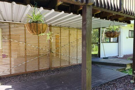 Photo of property in 14 Eugen Place, Bayview, Auckland, 0629