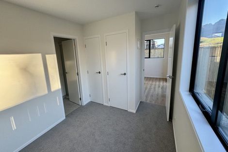 Photo of property in 4 Forage Road, Jacks Point, 9371