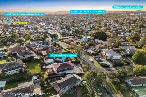 Photo of property in 5 Lendenfeld Drive, Papatoetoe, Auckland, 2025