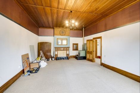 Photo of property in 69 Wellesley Road, Napier South, Napier, 4110