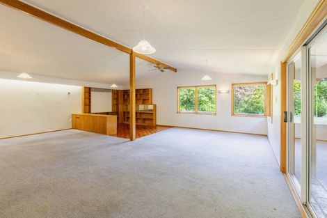 Photo of property in 83 Porangahau Road, Waipukurau, 4200