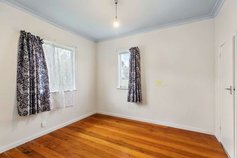 Photo of property in 17a Kereru Street, Henderson, Auckland, 0612