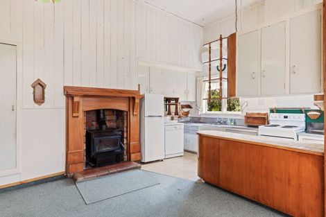 Photo of property in 1097 Junction Road, Egmont Village, New Plymouth, 4372