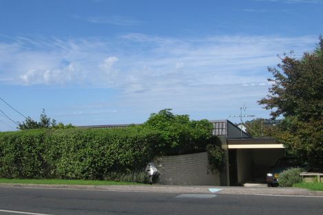 Photo of property in 208 Golf Road, Titirangi, Auckland, 0604