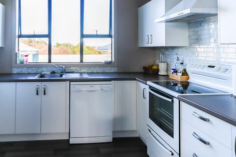 Photo of property in 2 Scott Street, Strathern, Invercargill, 9812