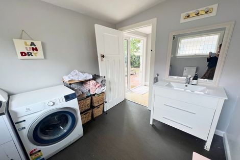 Photo of property in 2/49 Dominion Avenue, Spreydon, Christchurch, 8024