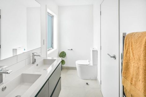Photo of property in 15u2 Glen Lynne Avenue, Queenwood, Hamilton, 3210