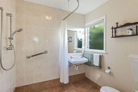 Photo of property in 46 Kohekohe Road, Waikanae, 5036