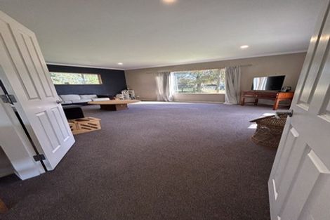 Photo of property in 52 Willow Park Drive, Opaki, Masterton, 5871