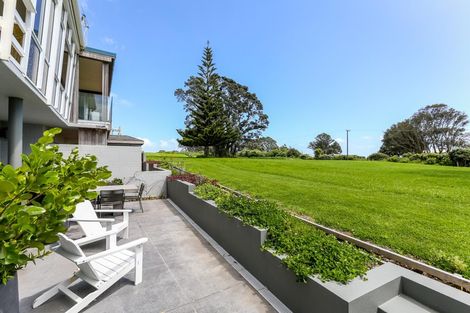 Photo of property in 4/6 Belt Road, Moturoa, New Plymouth, 4310