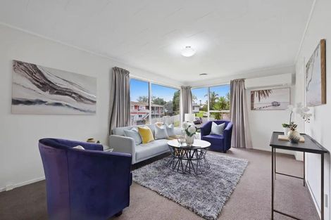 Photo of property in 1 Benmore Place, Manurewa, Auckland, 2102
