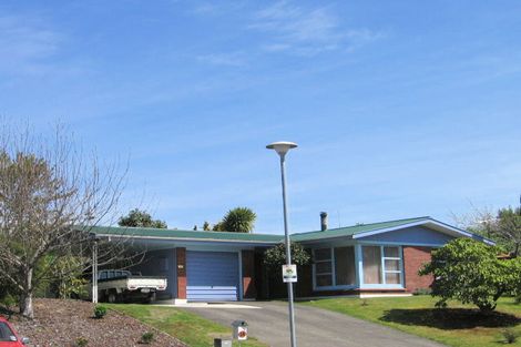 Photo of property in 14 Campbell Place, Pukehangi, Rotorua, 3015