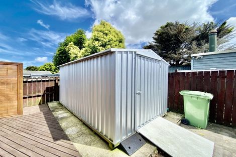 Photo of property in 219 Mahia Road, Wattle Downs, Auckland, 2103
