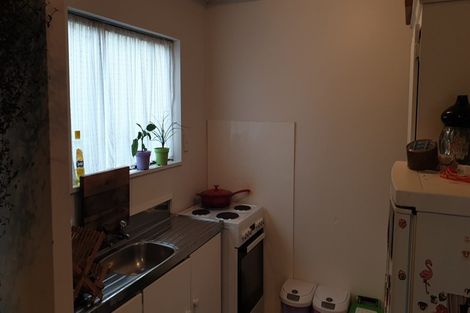 Photo of property in 2/43 Station Road, Takanini, 2112