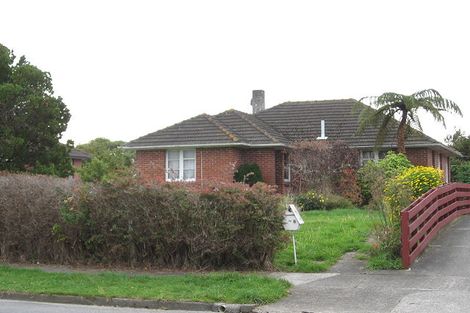 Photo of property in 118 Hewer Crescent, Naenae, Lower Hutt, 5011