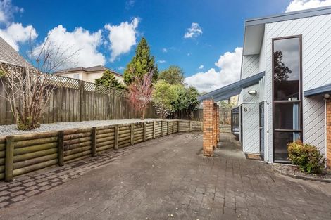 Photo of property in 6 Glucina Avenue, West Harbour, Auckland, 0618