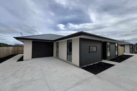 Photo of property in 21 Oak Tree Lane, Rolleston, 7614