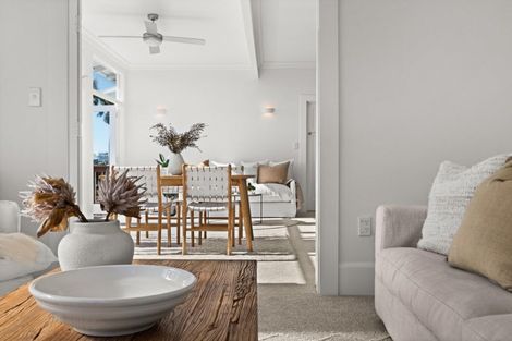 Photo of property in 14 Bay View Road, Bluff Hill, Napier, 4110