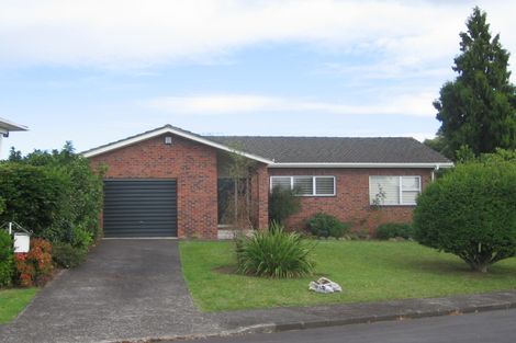 Photo of property in 26 Mcbreen Avenue, Northcote, Auckland, 0627