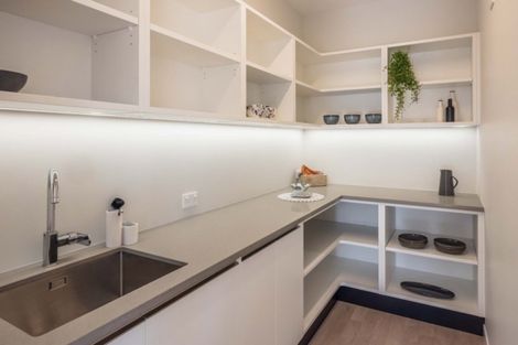 Photo of property in 1 Lamont Place, Waikanae, 5036