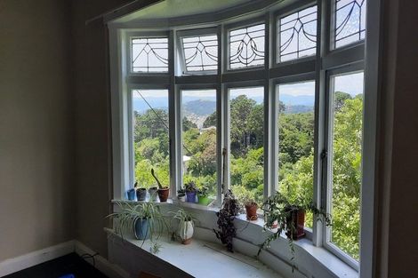 Photo of property in 44 Mount Pleasant Road, Aro Valley, Wellington, 6012