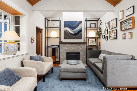 Photo of property in 152 Grafton Road, Roseneath, Wellington, 6011