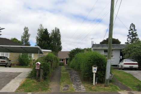 Photo of property in 18 Chippendale Crescent, Birkdale, Auckland, 0626