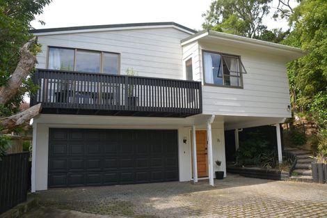 Photo of property in 76 Khandallah Road, Ngaio, Wellington, 6035