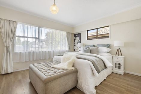 Photo of property in 16 Sydney Street, Hauraki, Auckland, 0622