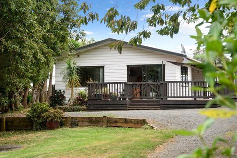 Photo of property in 6 Cemetery Road, Waiuku, 2123