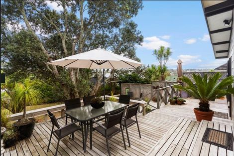 Photo of property in 438 Beach Road, Murrays Bay, Auckland, 0630