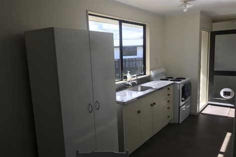 Photo of property in 8 Purcell Place, Melville, Hamilton, 3206
