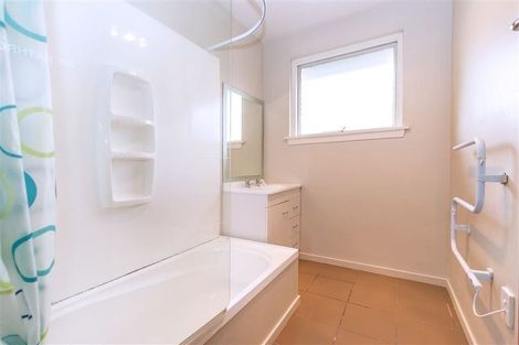 Photo of property in 5/327 Gloucester Street, Christchurch Central, Christchurch, 8011