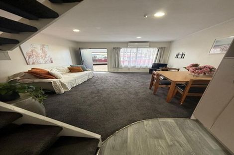 Photo of property in 7/8 Mission Street, Tauranga, 3110