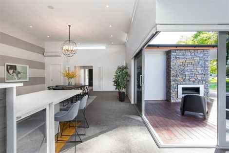 Photo of property in 28 Oakgrove Drive, Rangiora, 7400