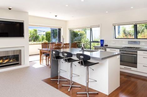 Photo of property in 8 Gulf Crest, Bucklands Beach, Auckland, 2012