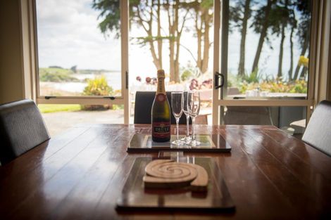 Photo of property in 506 The Nuggets Road, Ahuriri Flat, Kaka Point, 9271