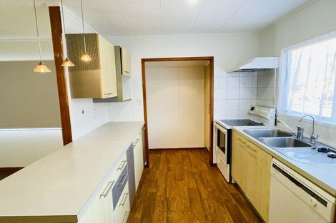 Photo of property in 72 Kaipatiki Road, Glenfield, Auckland, 0629