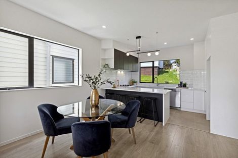 Photo of property in 5/36 Tomo Street, New Lynn, Auckland, 0600