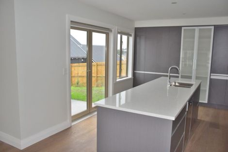 Photo of property in 3 Dinning Road, Riverhead, 0820