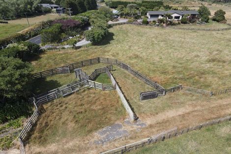 Photo of property in 852 Frankley Road, Hurworth, New Plymouth, 4371