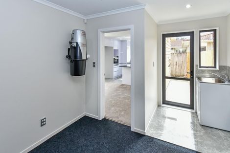 Photo of property in 25a Bunnythorpe Road, Papakura, 2110