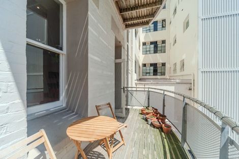 Photo of property in Columbia Apartments, 32u5 Cuba Street, Te Aro, Wellington, 6011