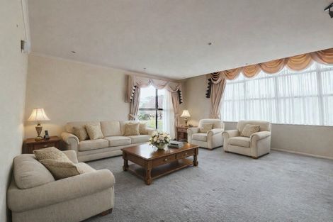 Photo of property in 24 Pendennis Point, Camborne, Porirua, 5026