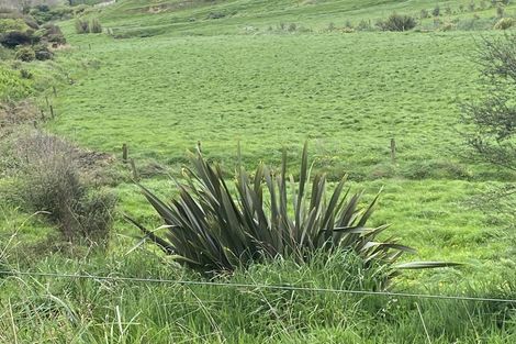 Photo of property in 5 Kakaramea Road, Kakaramea, Patea, 4598