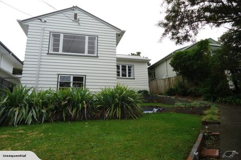 Photo of property in 7 Seaforth Terrace, Karori, Wellington, 6012