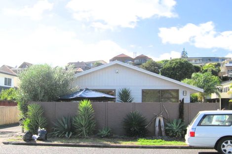 Photo of property in 54a Hattaway Avenue, Bucklands Beach, Auckland, 2012