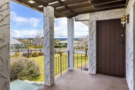 Photo of property in 15 Hilden Place, Hilltop, Taupo, 3330