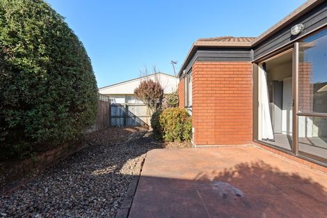 Photo of property in 2/8 Angela Street, Upper Riccarton, Christchurch, 8041