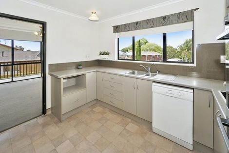 Photo of property in 27 Tynan Street, Te Puke, 3119